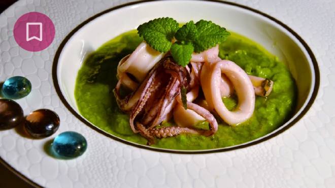Crema di piselli con calamari