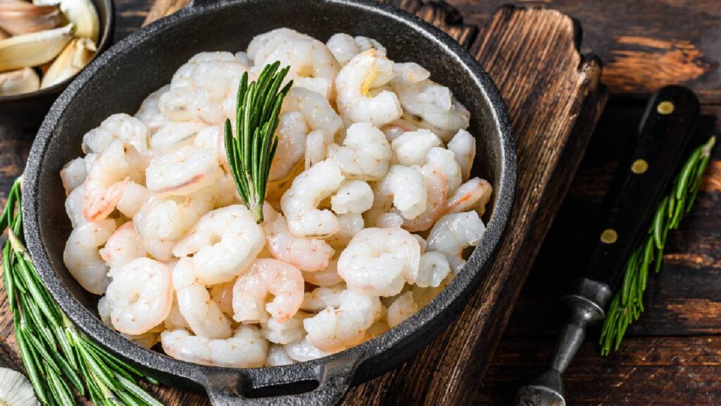 Galleria foto 'Eliche alla crema di tonno e gamberetti' - foto 2