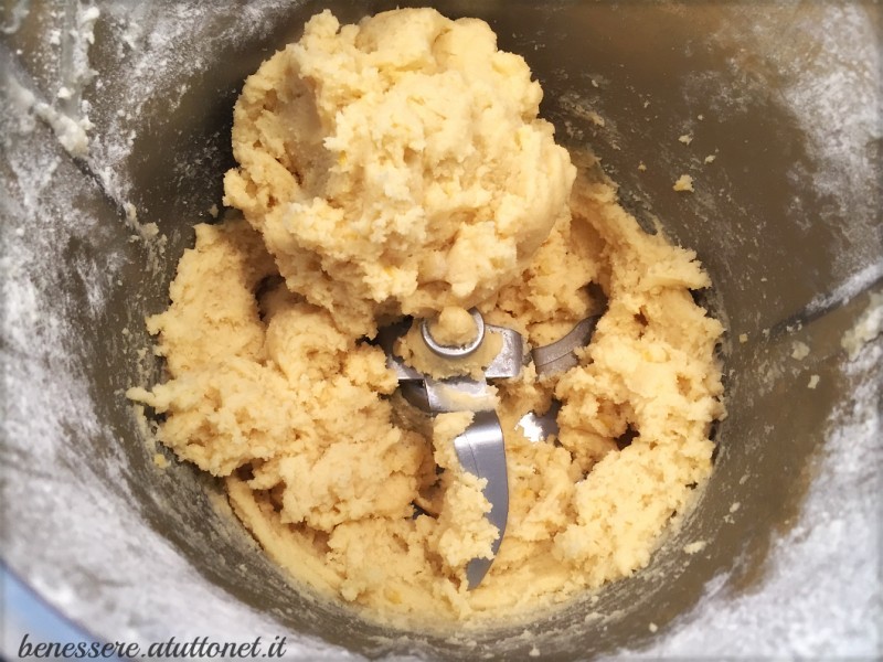 pasta-frolla-kasekuchen