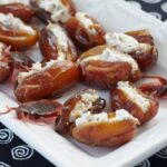 Scarafaggi o datteri? Una originale ricetta per Halloween!