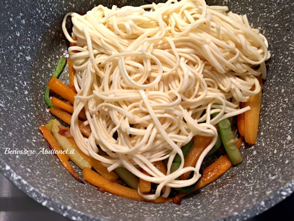 Galleria foto 'Spaghetti alla piastra rivisitati' - foto 6