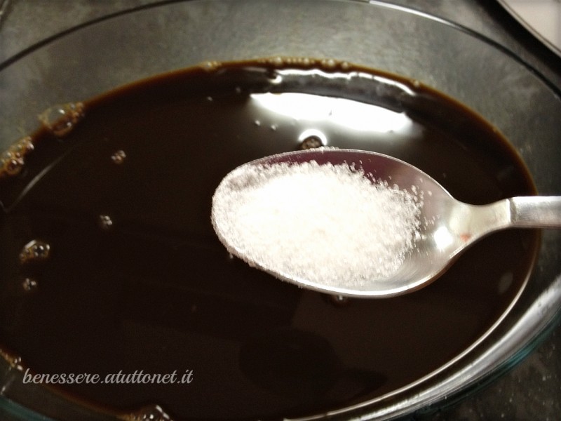 zucchero caffè