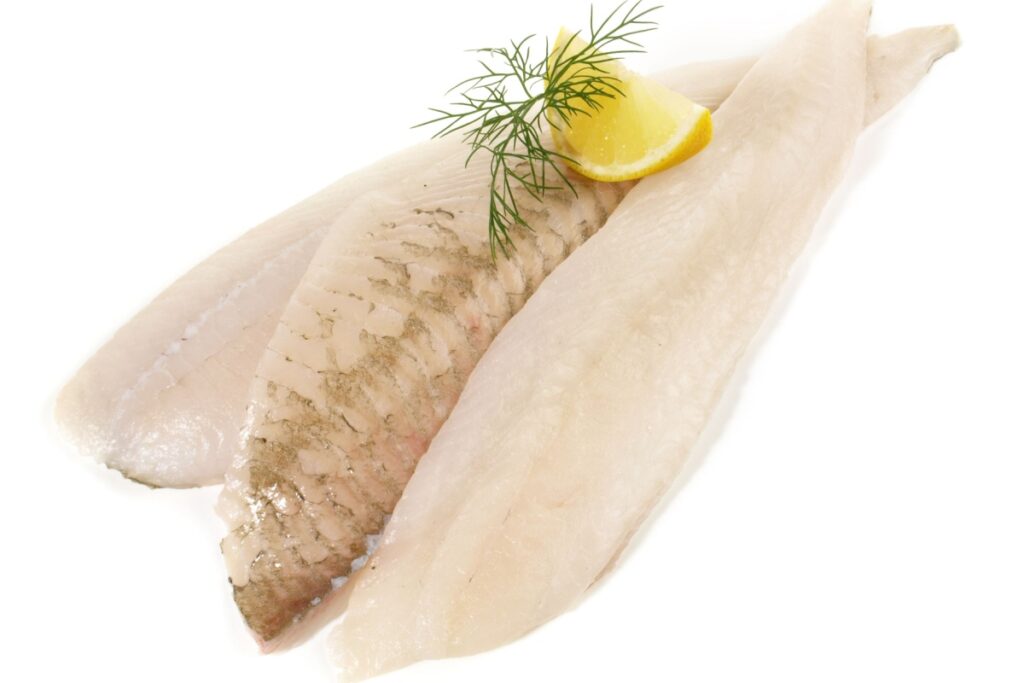 Galleria foto 'Platessa con erbe aromatiche e parmigiano' - foto 2