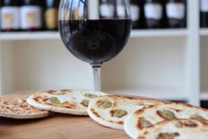 wine, glass, piadina
