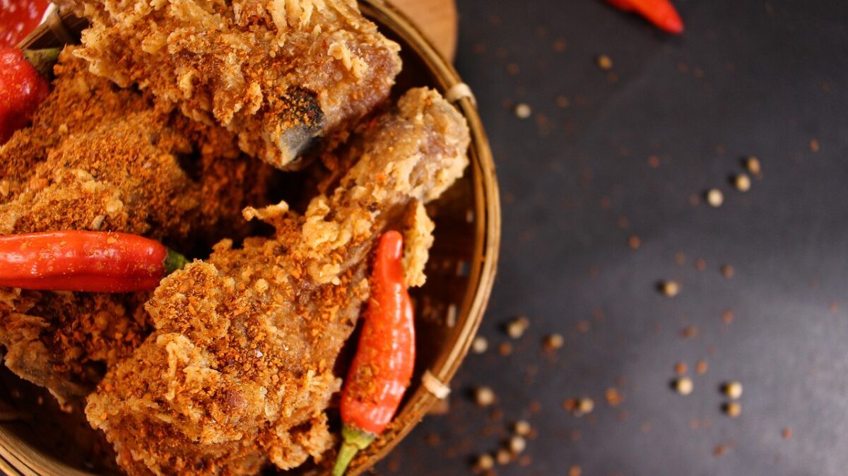 Petto di Pollo senza Pelle al Forno o Fritto in Pastella (Pastella Mangiata)