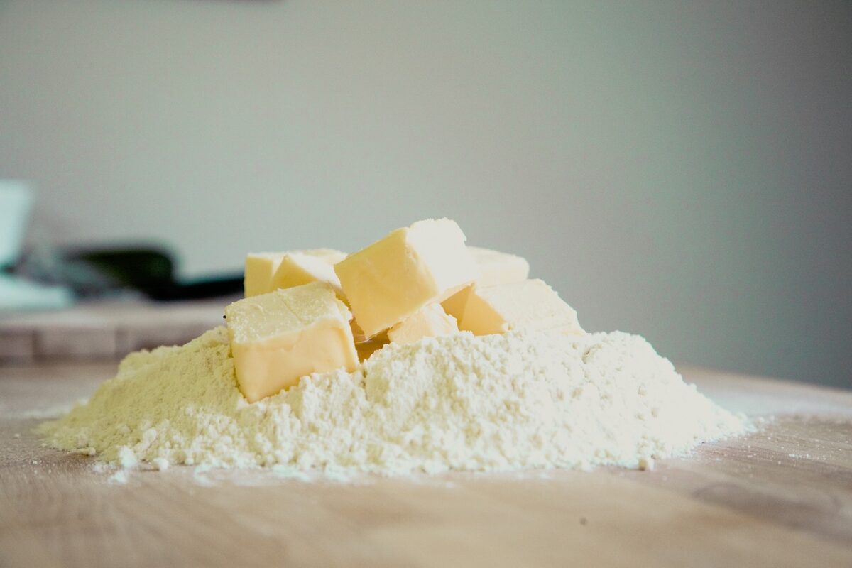 Miscela di Burro e Margarina (60% di Olio di Semi & 40% di Burro)