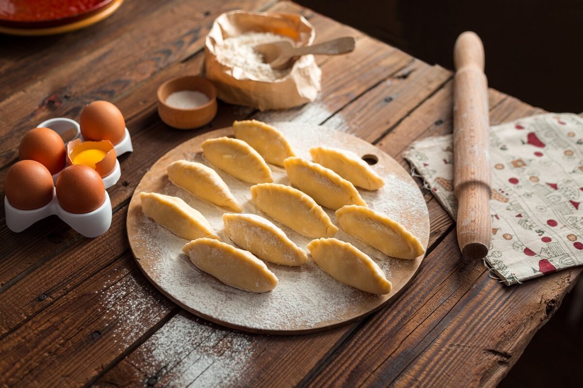 Gnocchi al Vapore (Ripieni di Carne di Pollame o di Pesce)