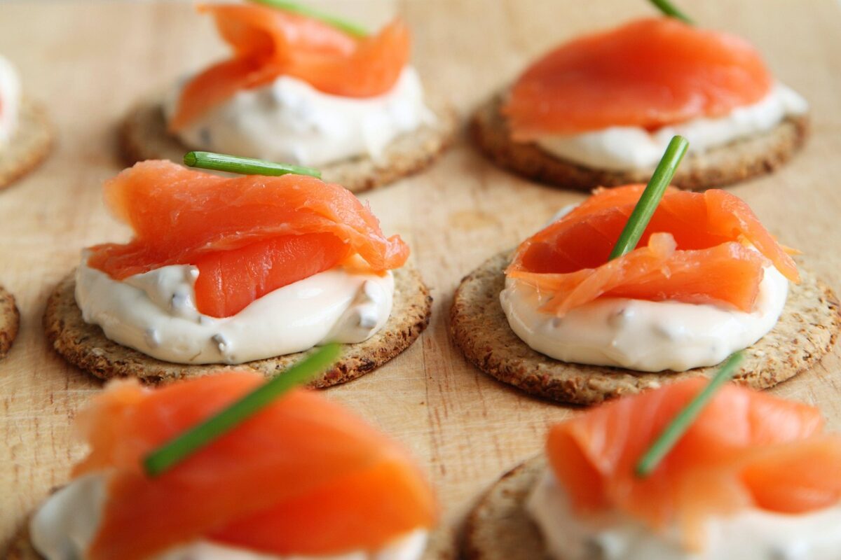 Maki Salmone