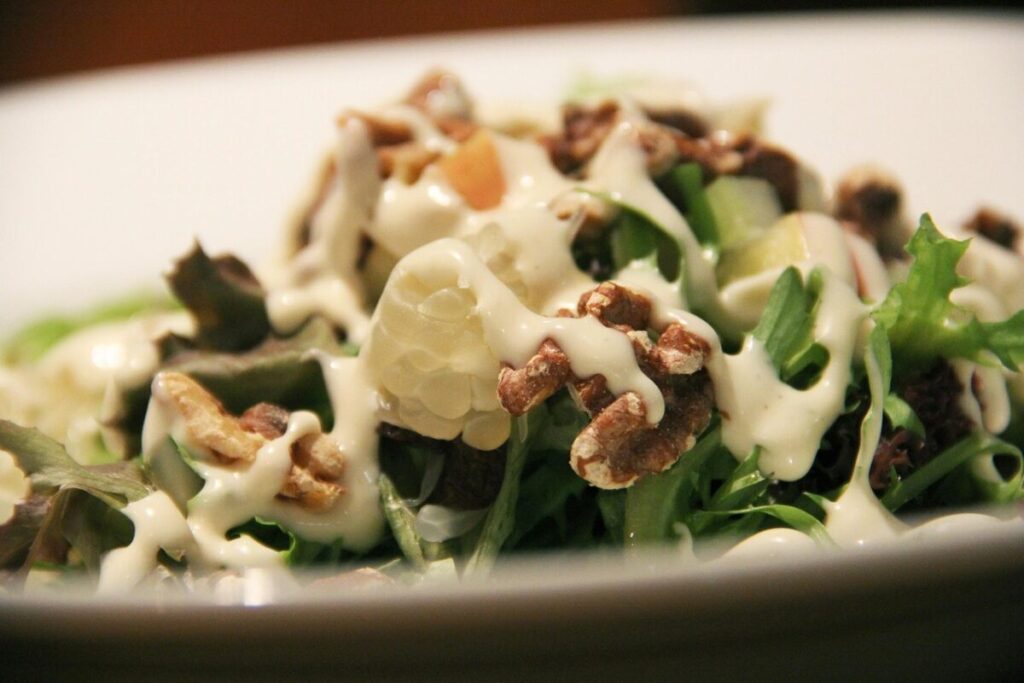 Insalata invernale di finocchi, arance e noci