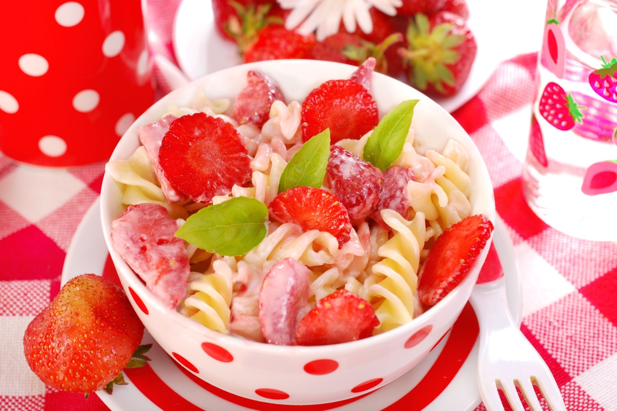 Pasta con le fragole e yogurt