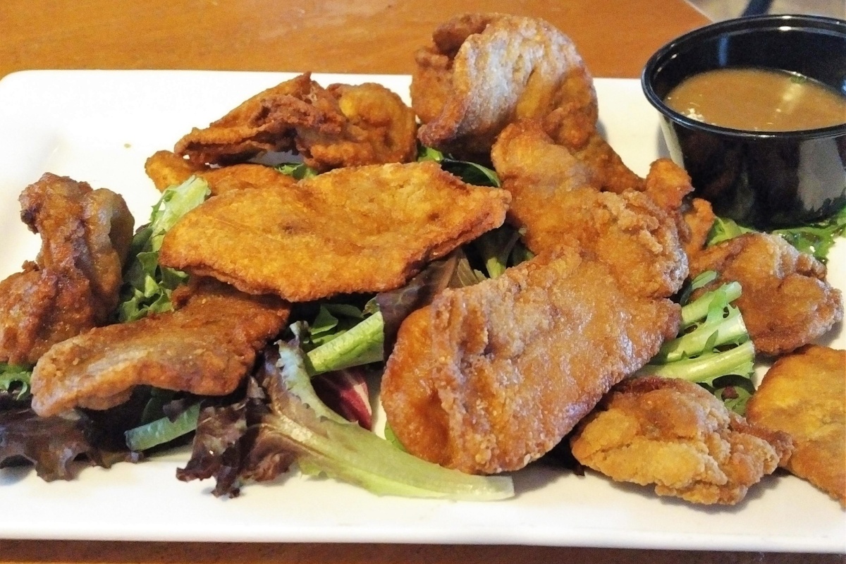 Rocky Mountain Oysters: ricetta originale dei testicoli di toro fritti Rocky Mountain Oysters: ricetta originale dei testicoli di toro fritti