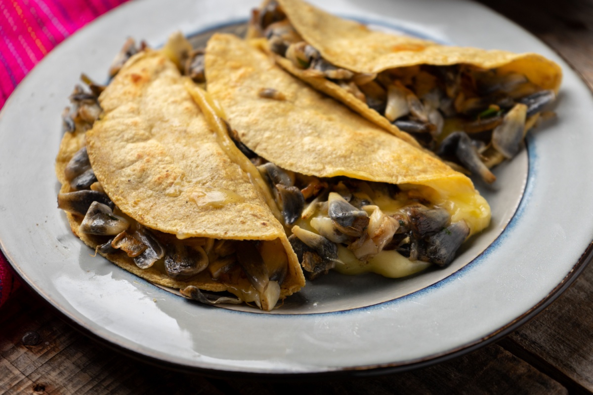 Tacos al Huitlacoche: ricetta messicana tradizionale e gustosa Tacos al Huitlacoche: ricetta messicana tradizionale e gustosa